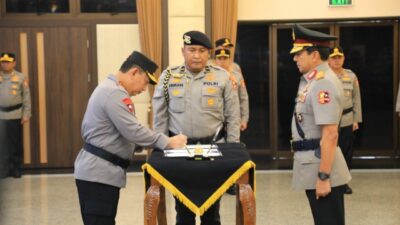 Komjen Pol Ahmad Dofiri Jadi Wakapolri Gantikan Agus Andrianto