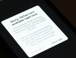 TikTok Diblokir Secara Resmi, Jutaan Pengguna Kecewa