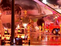 Pesawat Air Busan Terbakar, 169 Penumpang dan 7 Awak Dievakuasi Paksa