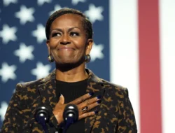 Michelle Obama Tak Akan Datang Dipelantikan Donald Trump