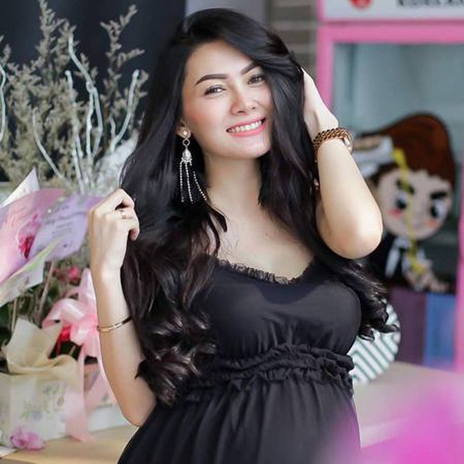Delia Yasmine