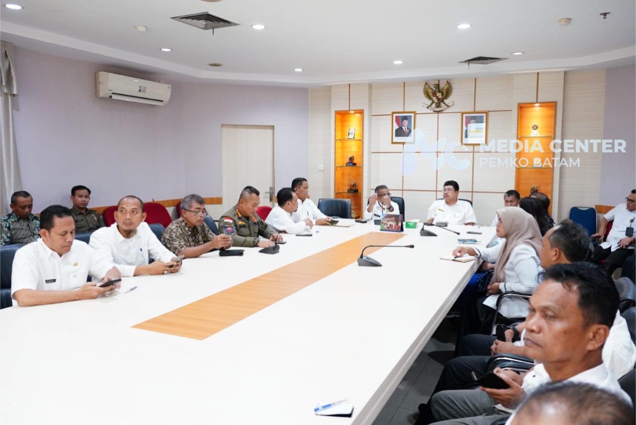 Amsakar Undang Warga Batam