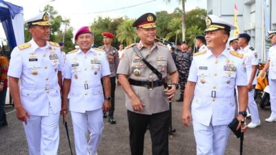 Kapolda Kepri Beri Tahniah