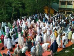 Naqsabandiyah Telah Salat Idul Fitri Hari Ini, Sabtu 29 Maret 2025