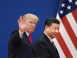 Trump Turunkan Tarif ke Puluhan Negara Kecuali China