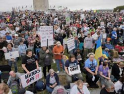 1.200 Demonstran anti-Trump Berkumpul di Washington dan Kota-kota AS Lainnya