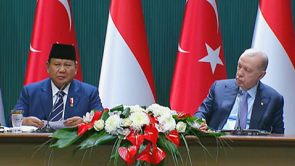 Pengembangan Jet Tempur