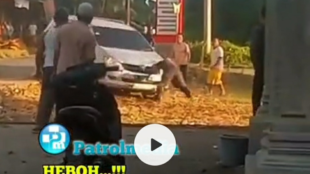 Anak Lindas Ayahnya