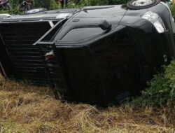 Mobil Rombongan Pengantar Pengantin Terpental, 4 Orang Tewas