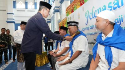 745 Jemaah Haji Batam Diberangkatkan ke Tanah Suci