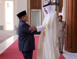 Prabowo Disambut Emir Qatar Sheikh Tamim di Istana Amiri Diwan