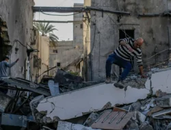 Rumah Sakit di Gaza Hancur Akibat Serangan Bom Israel
