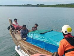 10 Penumpang Pompong yang Hanyut di Laut Bintan Selamat Berkat Bantuan Tim SAR Tanjungpinang