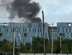 Iran Rudal Kota Beer Sheva, Kantor Microsoft Israel Nyaris Porak-Poranda