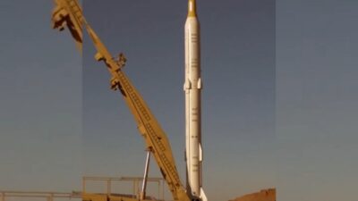 Penampakan Rudal Sejjil Iran Untuk Menyerang Israel