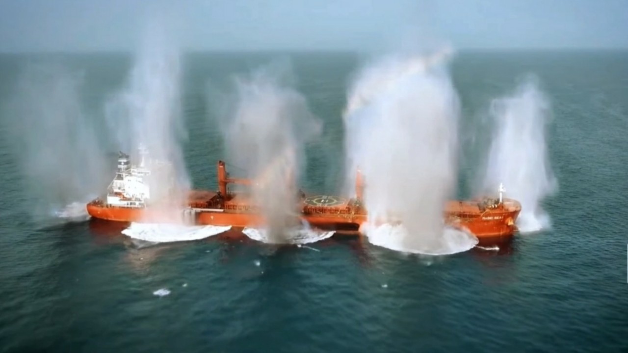 Houthi Bombardir Kapal