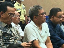 Rocky Gerung, Refly Harun Hingga Anies Baswedan Datang di Sidang Vonis Tom Lembong