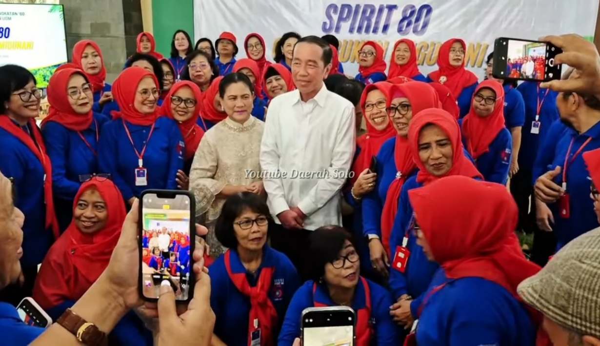 Jokowi Bukan Alumni