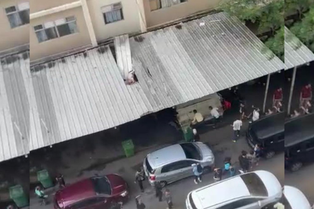 Penghuni Apartmen Loncat