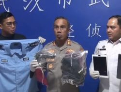 Video: 11 WN China Pelaku Online Scam Dibekuk, Sulap Rumah Mewah jadi Markas Polisi Wuhan Ecek-ecek