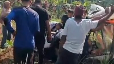 Pesawat Latih Jatuh