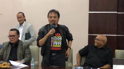 Roy Suryo Somasi Jokowi