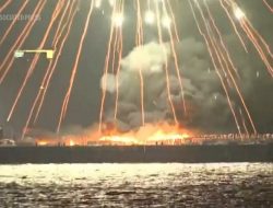 Video: Festival Kembang Api Berujung Petaka di Yokohama Jepang, 2 Kapal Terbakar