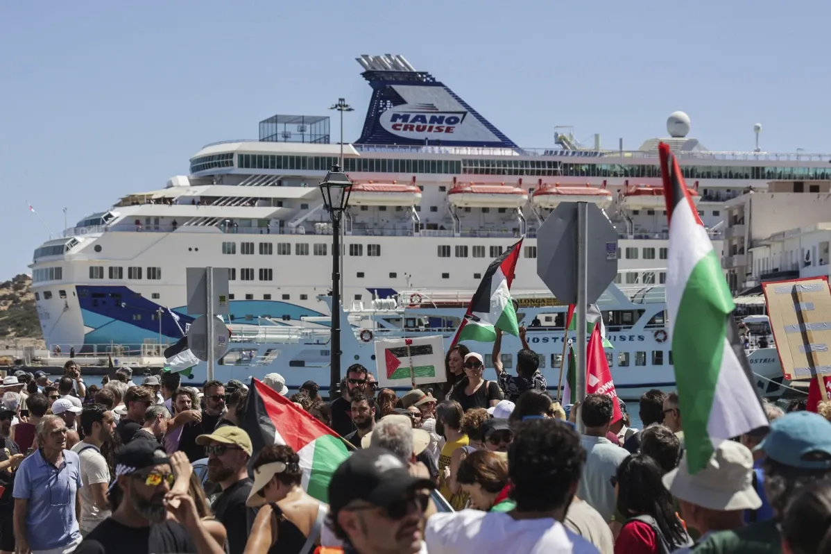 Warga Yunani Tolak Israel
