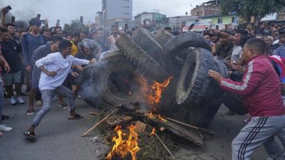 Demo rusuh nepal