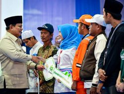 Prabowo: Tidak Boleh Selalu Berpura-pura Bagus dan Cepat Puas
