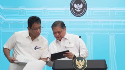 Paket Ekonomi 2025