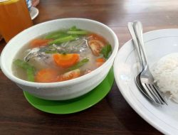 Tidak Ada Rawon, Sop Ikan Gurame Jadi
