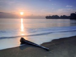 Itinerary Batu Karas 1 Hari Bujet Rp 340 Ribu: Rafting dan Jelajah Pantai