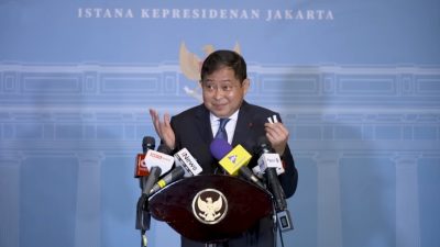 Ignasius Jonan Enggan Komentari Soal Whoosh: Tanya ke Beliau Saja