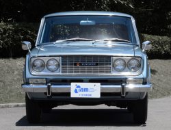 Sedan Corona: Sejarah Nama Melegenda.