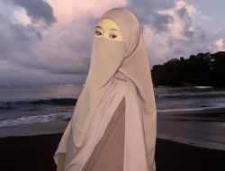 5 Fakta Menarik tentang Tinandrose, Influencer dan Penulis