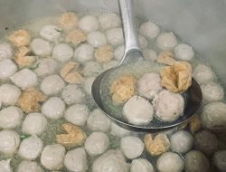Kuah Bakso Solo Gurih Ringan: 3 Bahan Rahasia