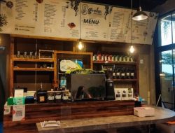 10 Kafe Nongkrong Asyik Dekat Stasiun Pondok Cina