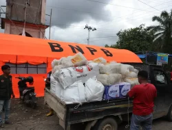 BNPB Pastikan Logistik Aman Bagi Warga Terdampak Banjir di Agam