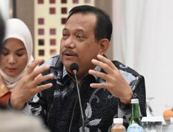 KPK dan Kita: Perang Melawan Korupsi