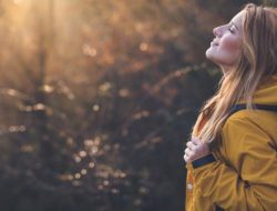 3 Zodiak Beruntung: Kejutan Manis Menanti!