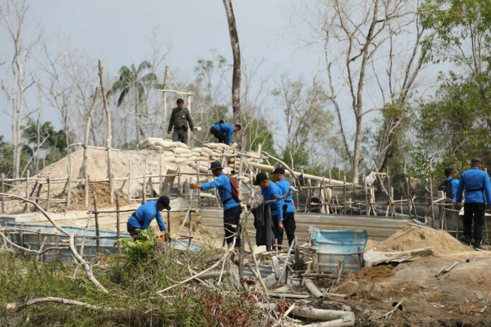Tambang Pasir Ilegal Batam