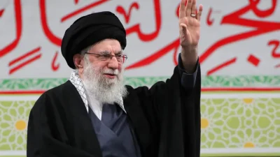 Khamenei Beri Peringatan Keras ke Trump: Serang Iran, Perang Regional Pecah