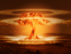 Nuclear Close Calls: A Single Decision Away
