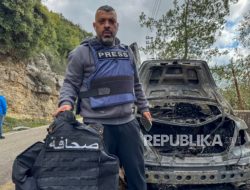 Tiga Jurnalis Dibantai Israel di Lebanon