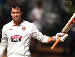 Late Wickets Sink Victoria in Shield Final Thriller