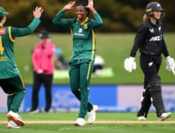 Khaka Shatters WODI Record vs. New Zealand