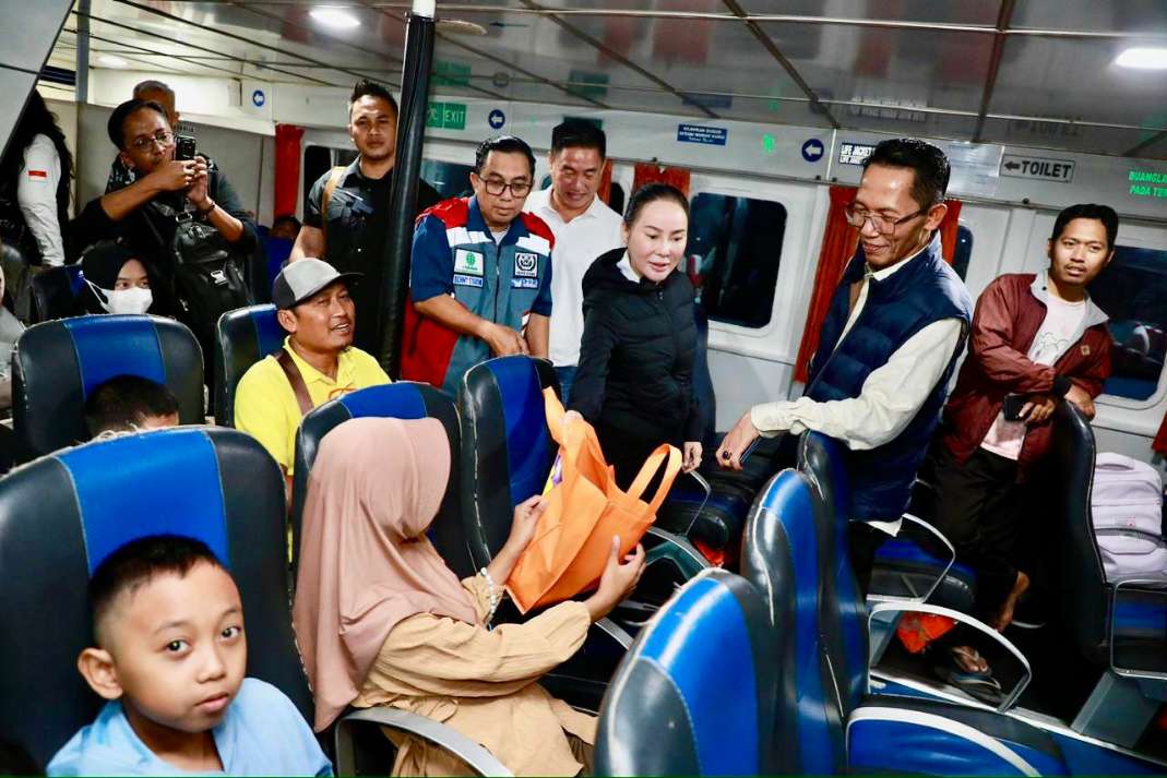 Arus Mudik di Sekupang