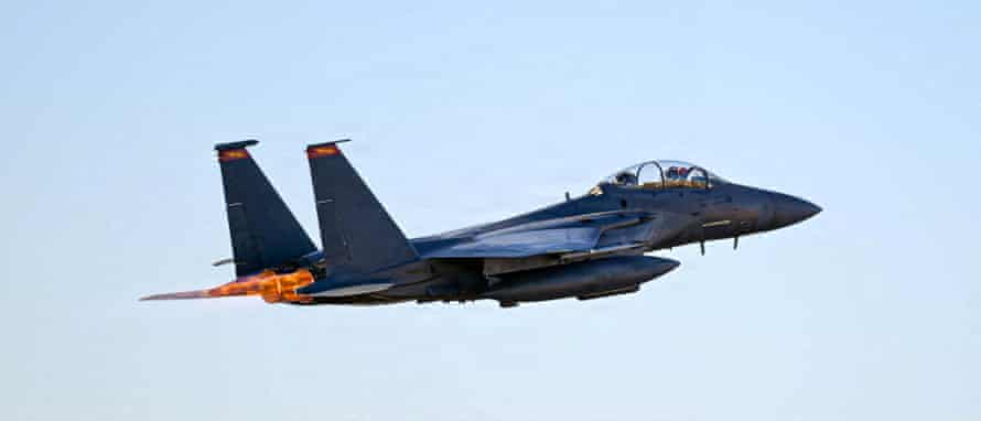 Pilot F-15 AS
