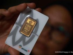 Harga emas Antam turun Rp 10.000 menjadi Rp 2.827.000 per gram, Selasa (31/3)